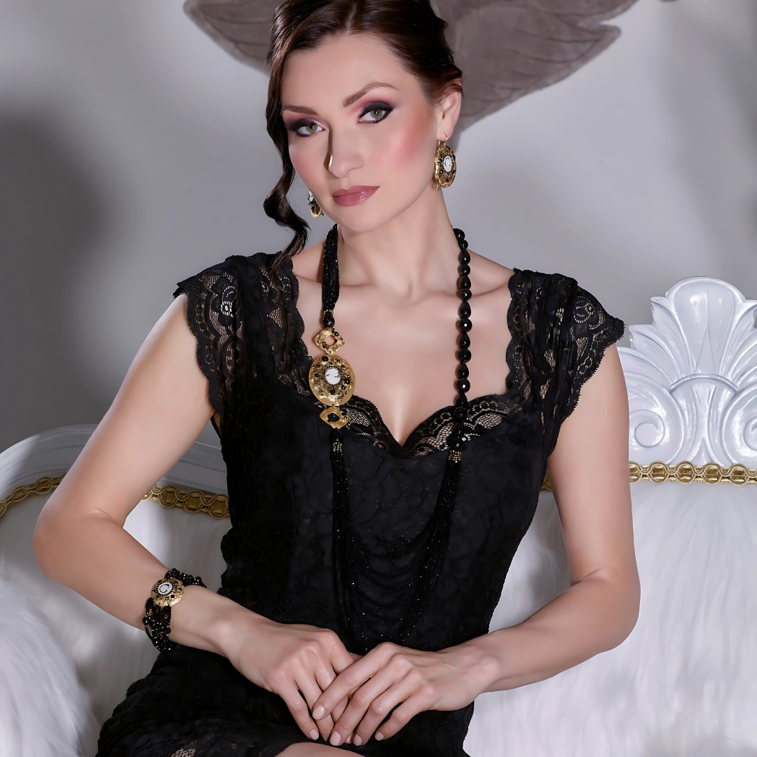 Collier in Gold – Halsschmuck bei Juwelier Stadler in Baden